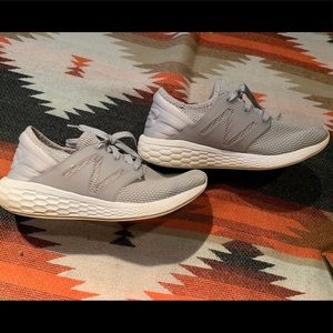 Women’s New Balance. Light grey with White.